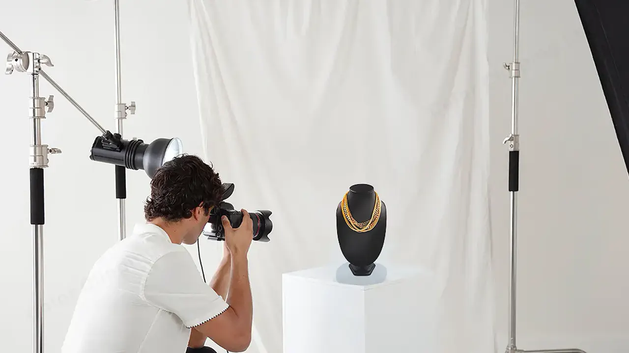 The Importance of Styling in Jewelry Photography